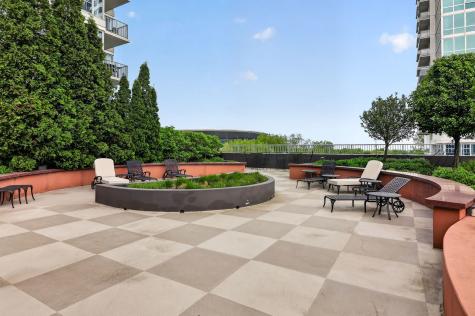 1600 South Prairie Avenue Chicago IL 60616