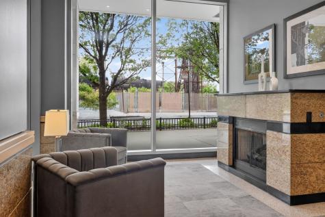 1600 South Prairie Avenue Chicago IL 60616