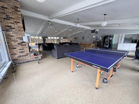 52 Oak Hill Colony Fox Lake IL 60020