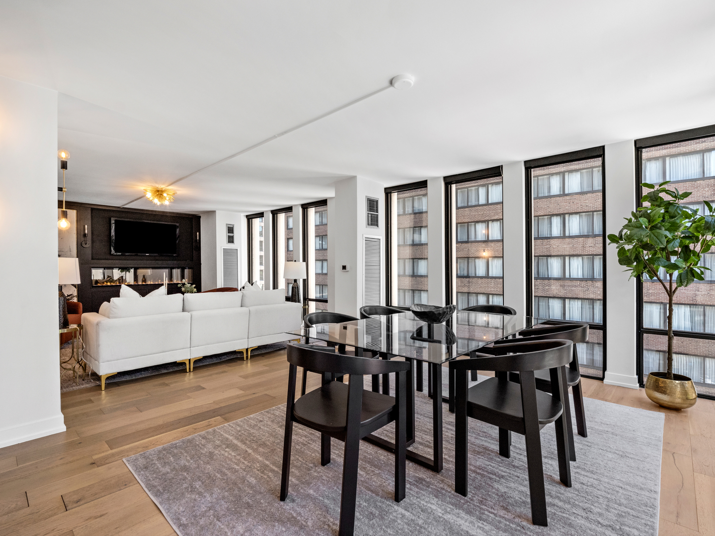 200 East Delaware Place Chicago IL 60611