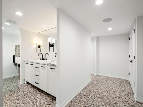 200 East Delaware Place Chicago IL 60611