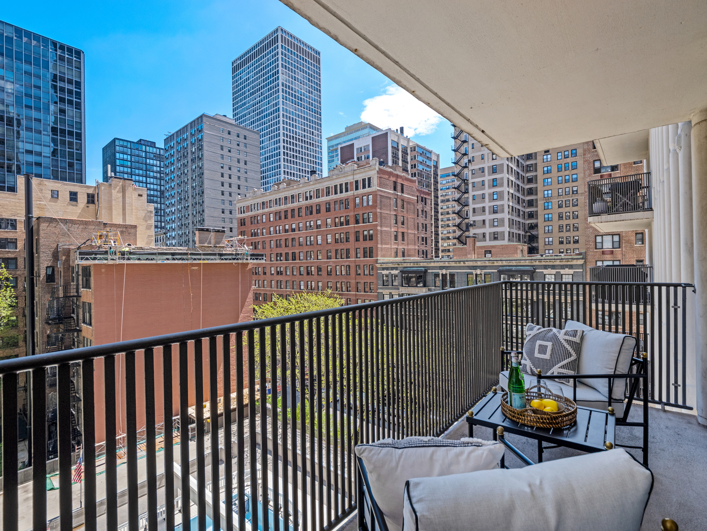 200 East Delaware Place Chicago IL 60611
