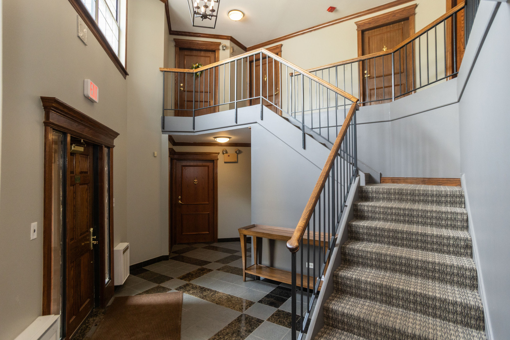 1757 Eastwood Court Schaumburg IL 60195