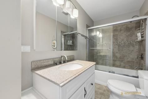 26276 West Vista Court Ingleside IL 60041