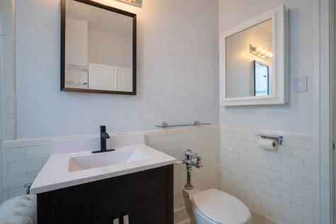 1765 East 55th Street Chicago IL 60615
