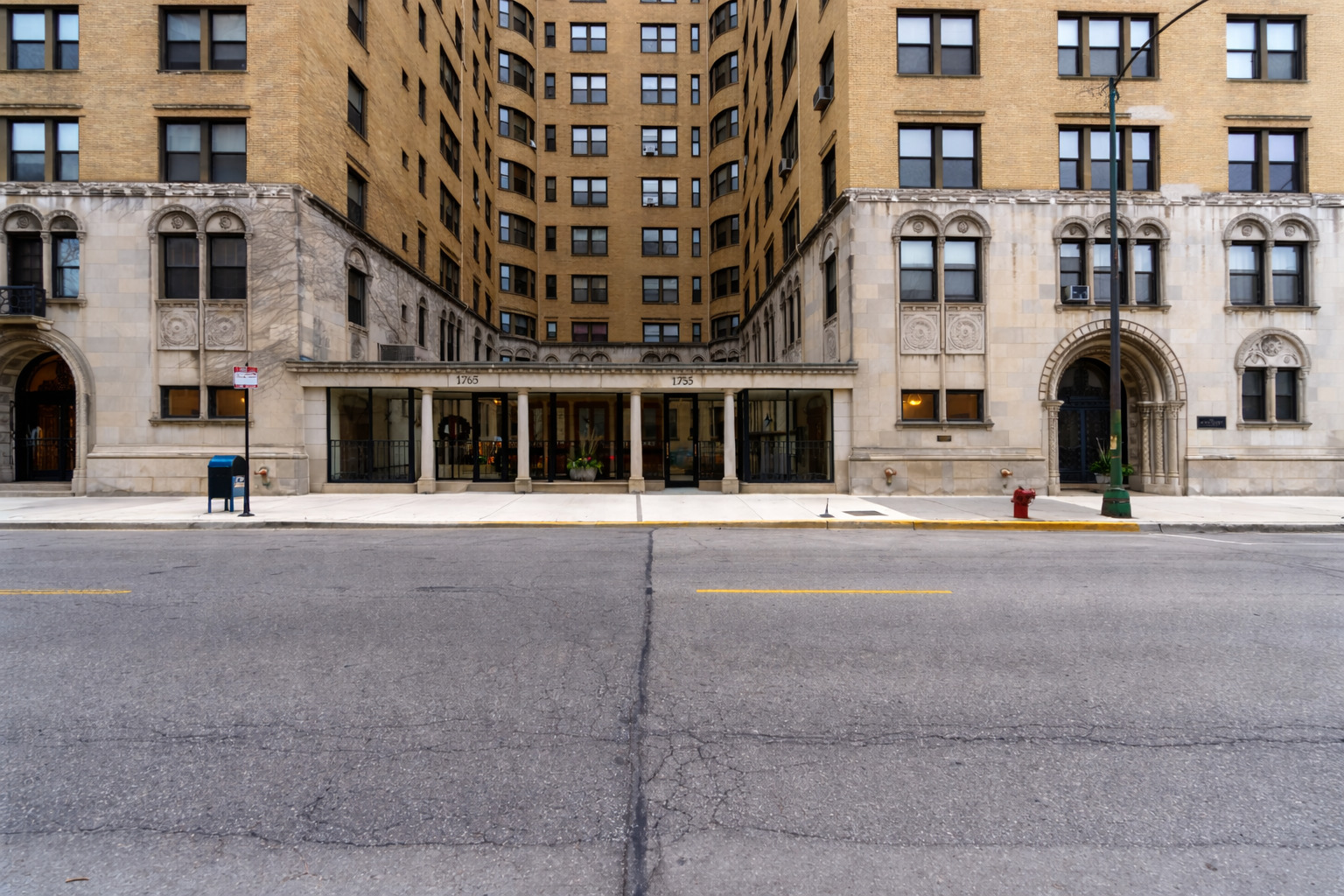 1765 East 55th Street Chicago IL 60615