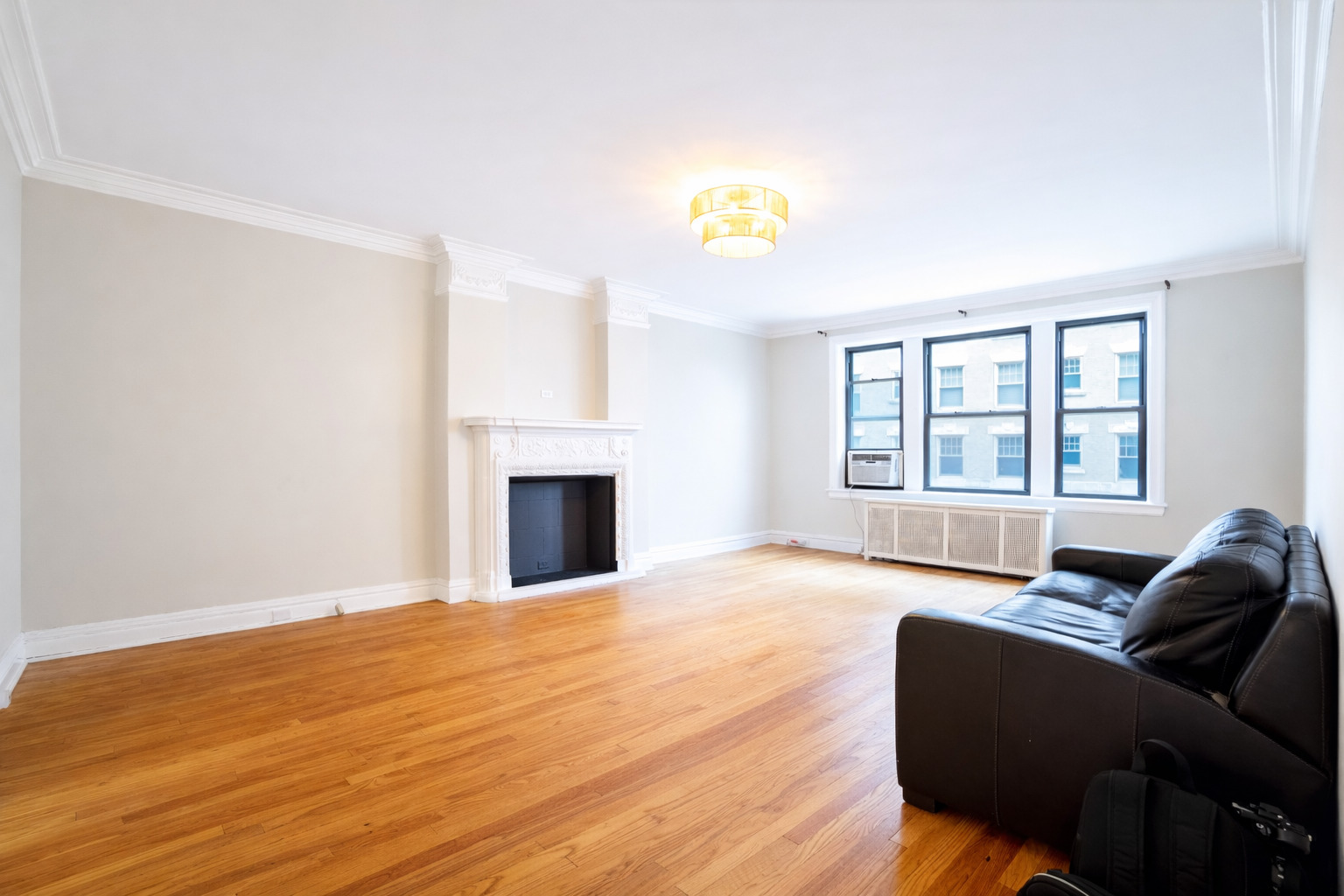 1765 East 55th Street Chicago IL 60615