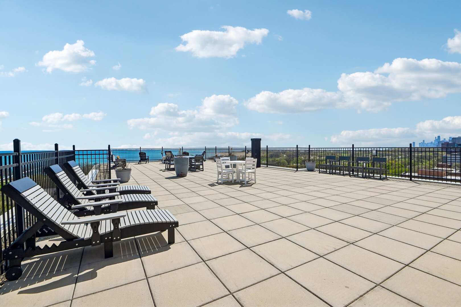 4960 North Marine Drive Chicago IL 60640