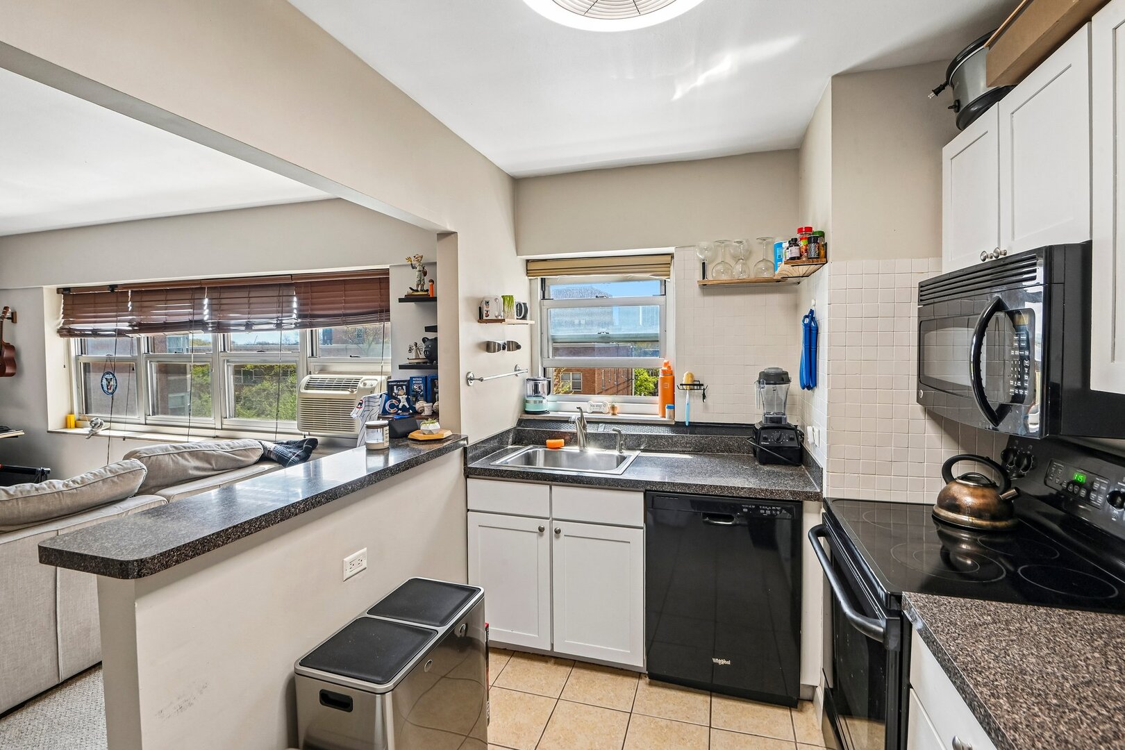 4960 North Marine Drive Chicago IL 60640