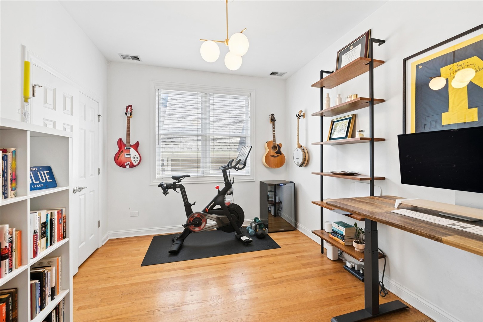 3827 North Greenview Avenue Chicago IL 60613