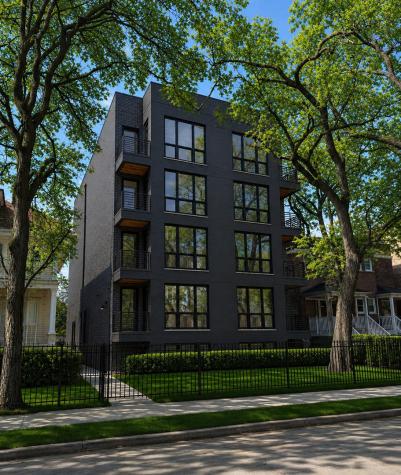 5428 North Winthrop Avenue Chicago IL 60640