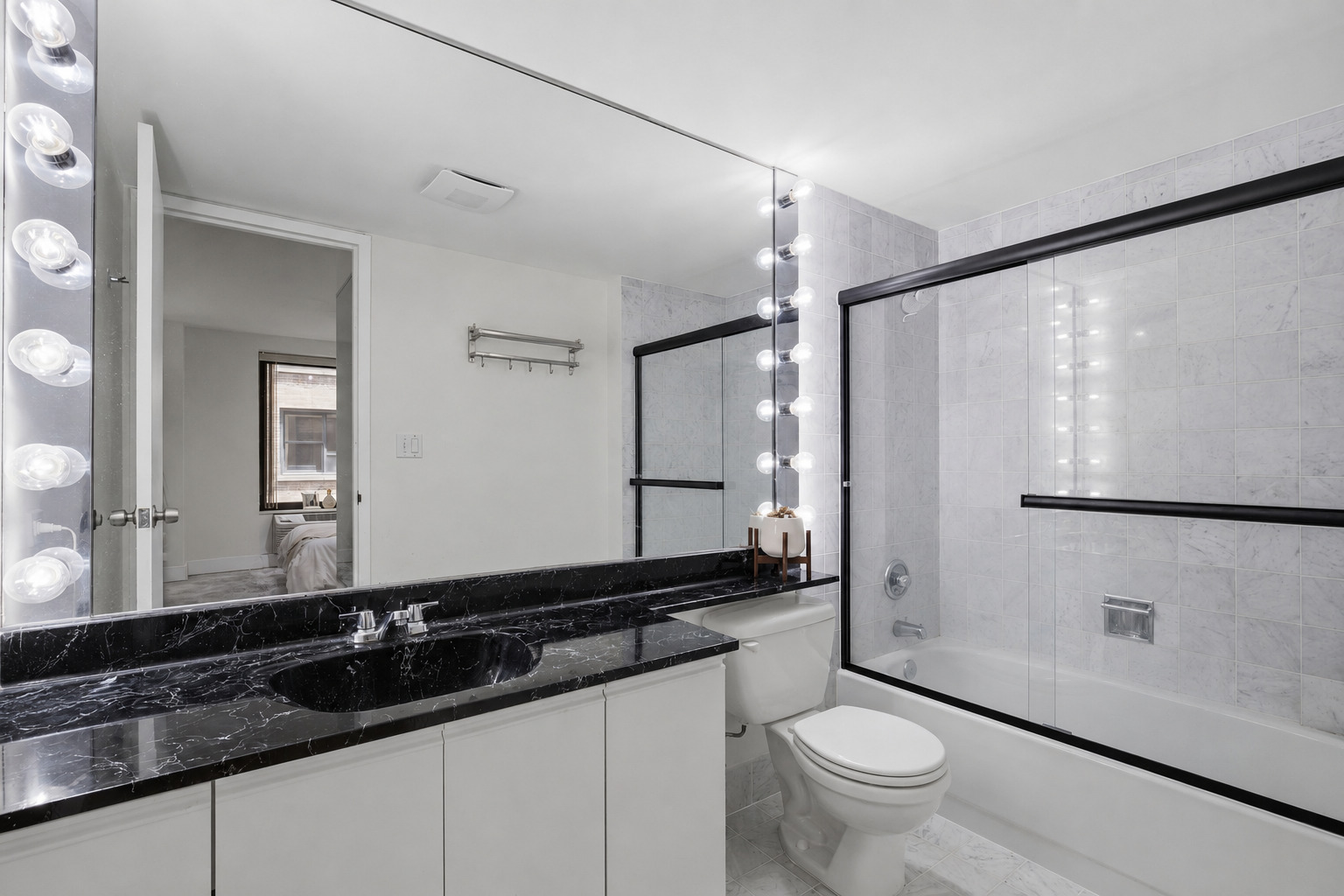 40 East Delaware Place Chicago IL 60611