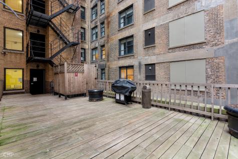 40 East Delaware Place Chicago IL 60611