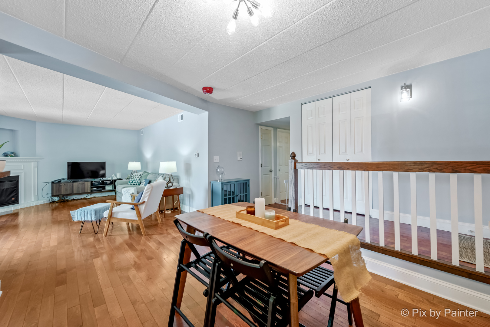 61 West Pier Drive Westmont IL 60559