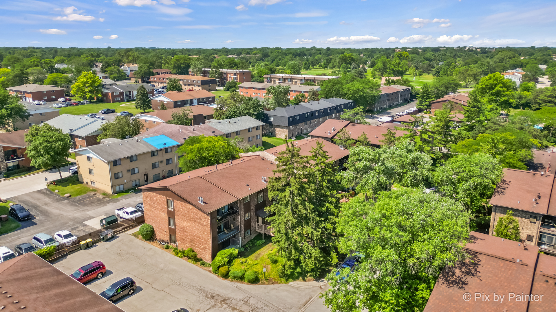 61 West Pier Drive Westmont IL 60559