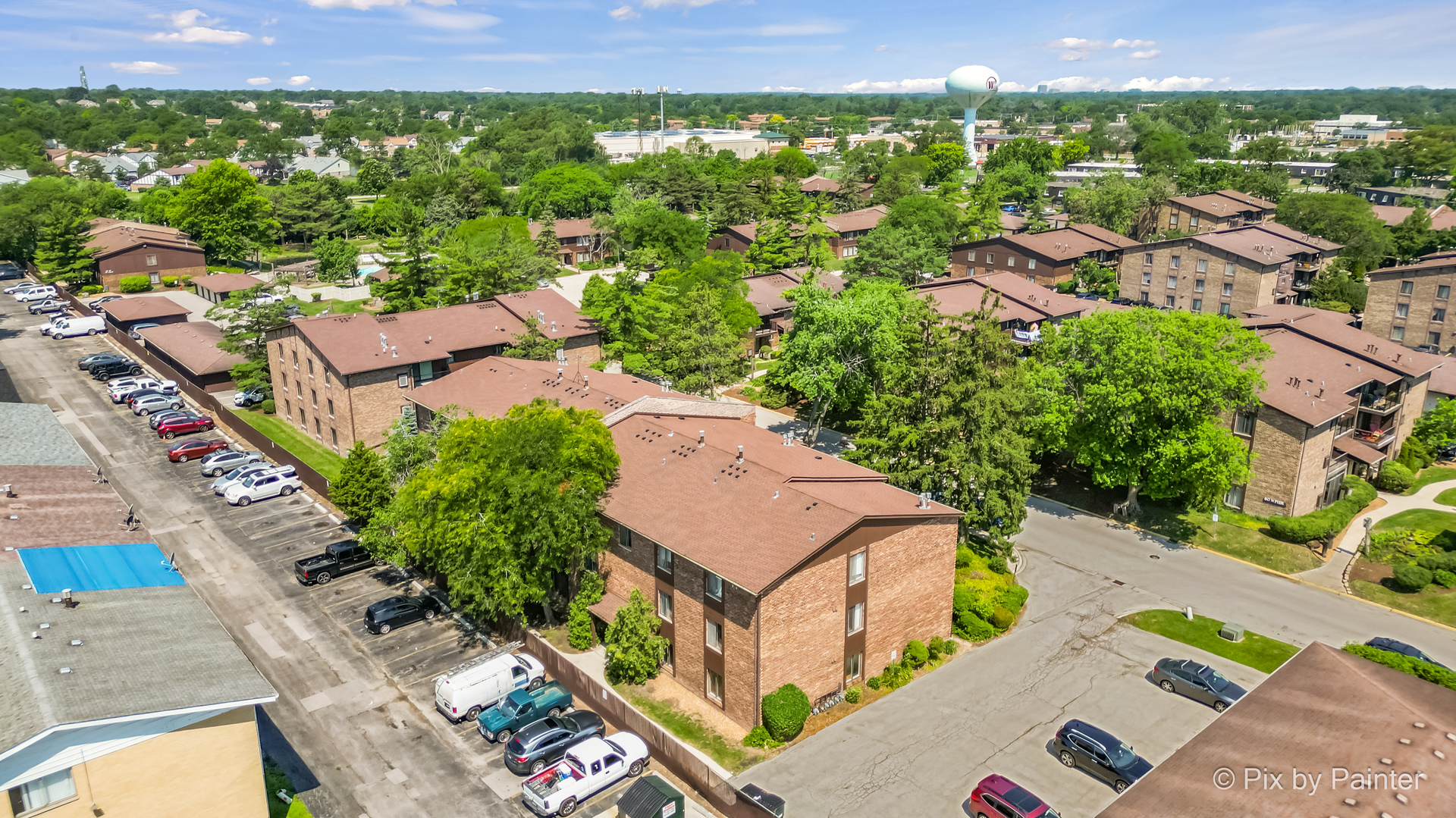 61 West Pier Drive Westmont IL 60559