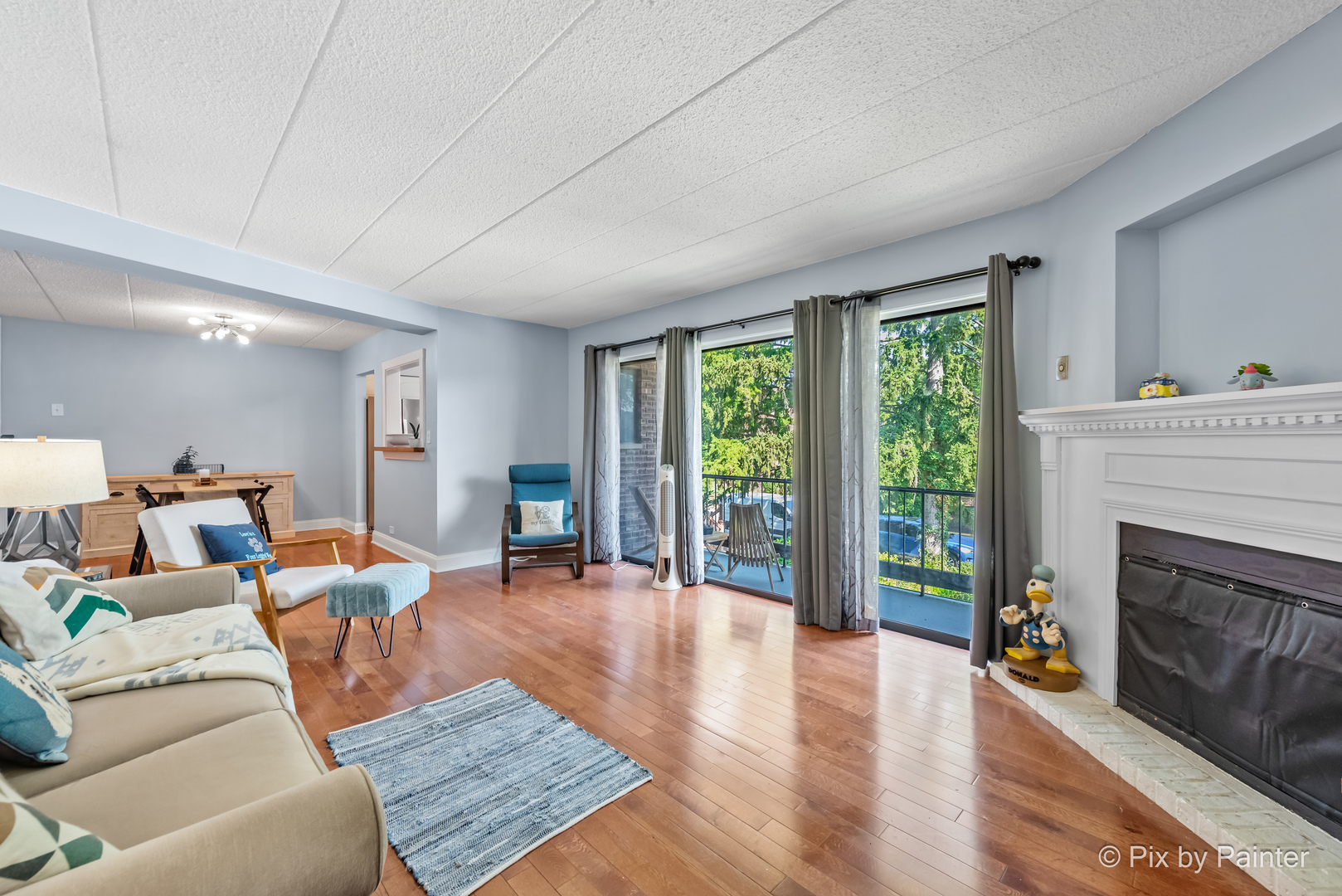 61 West Pier Drive Westmont IL 60559