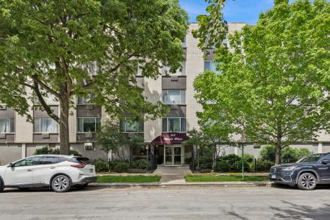 201 South Maple Avenue Oak Park IL 60302