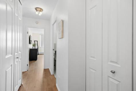 201 South Maple Avenue Oak Park IL 60302