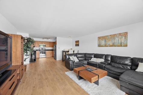 201 South Maple Avenue Oak Park IL 60302