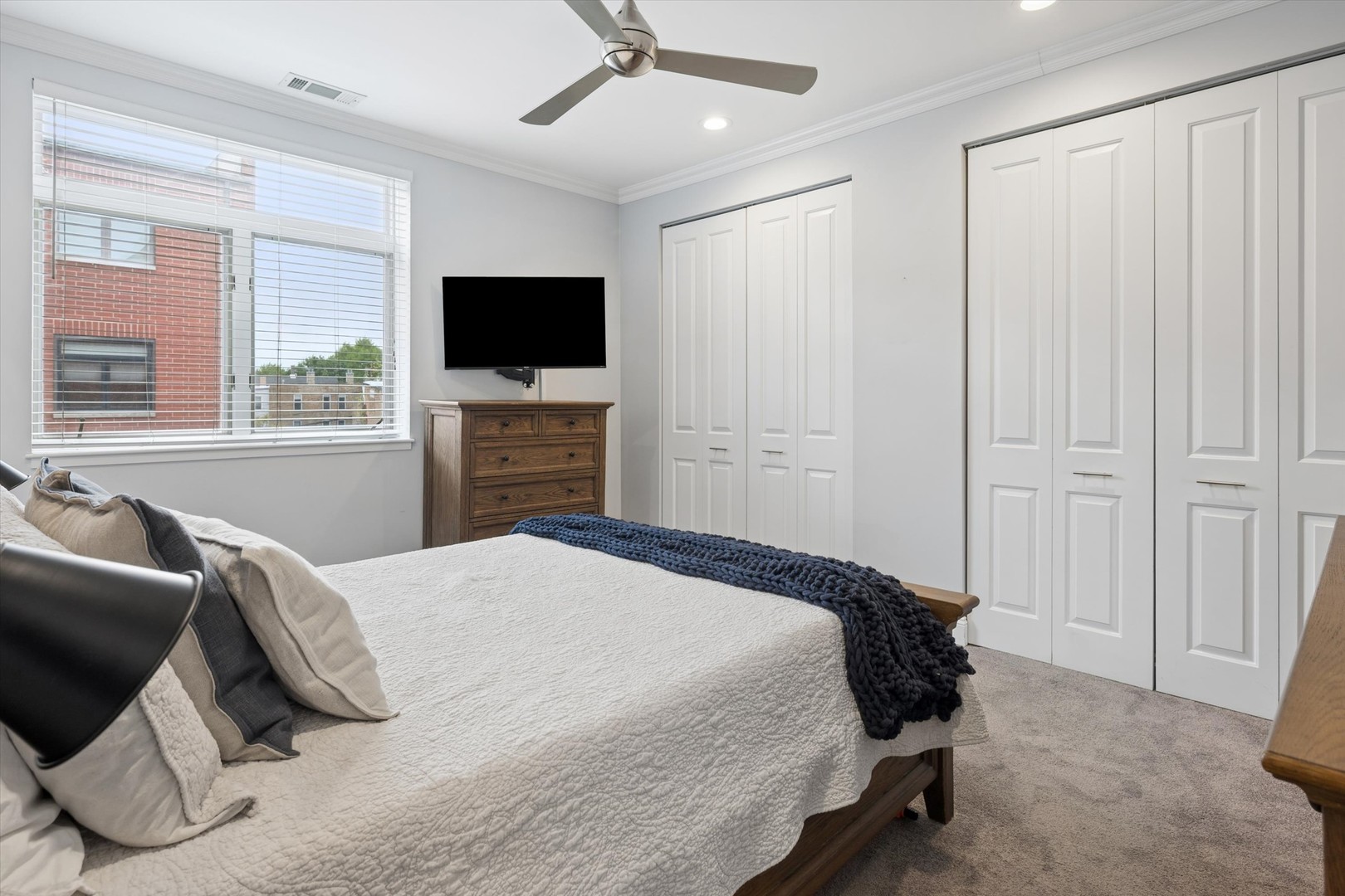 1830 North Winchester Avenue Chicago IL 60622