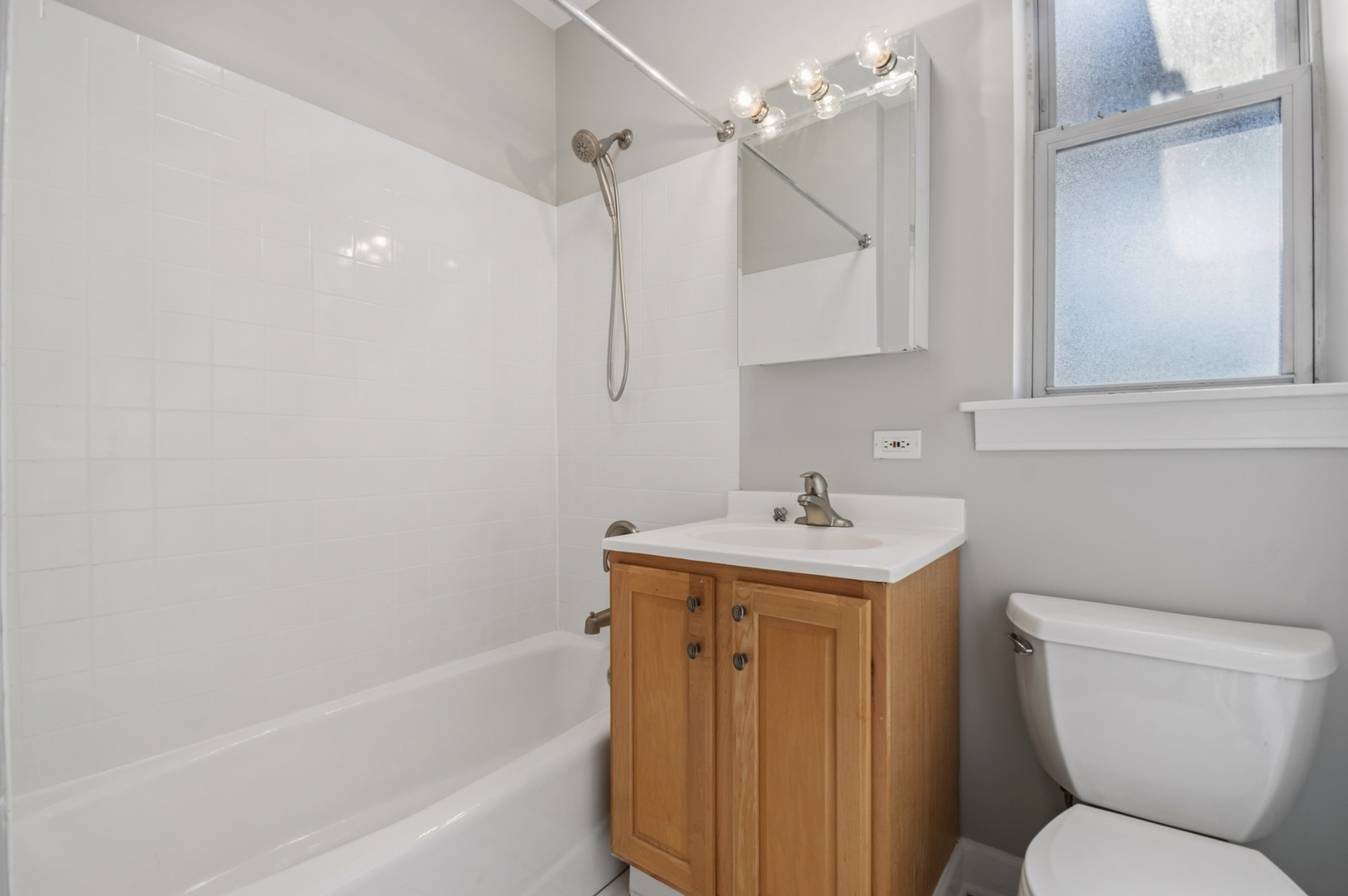 4740 North Hamilton Avenue Chicago IL 60625