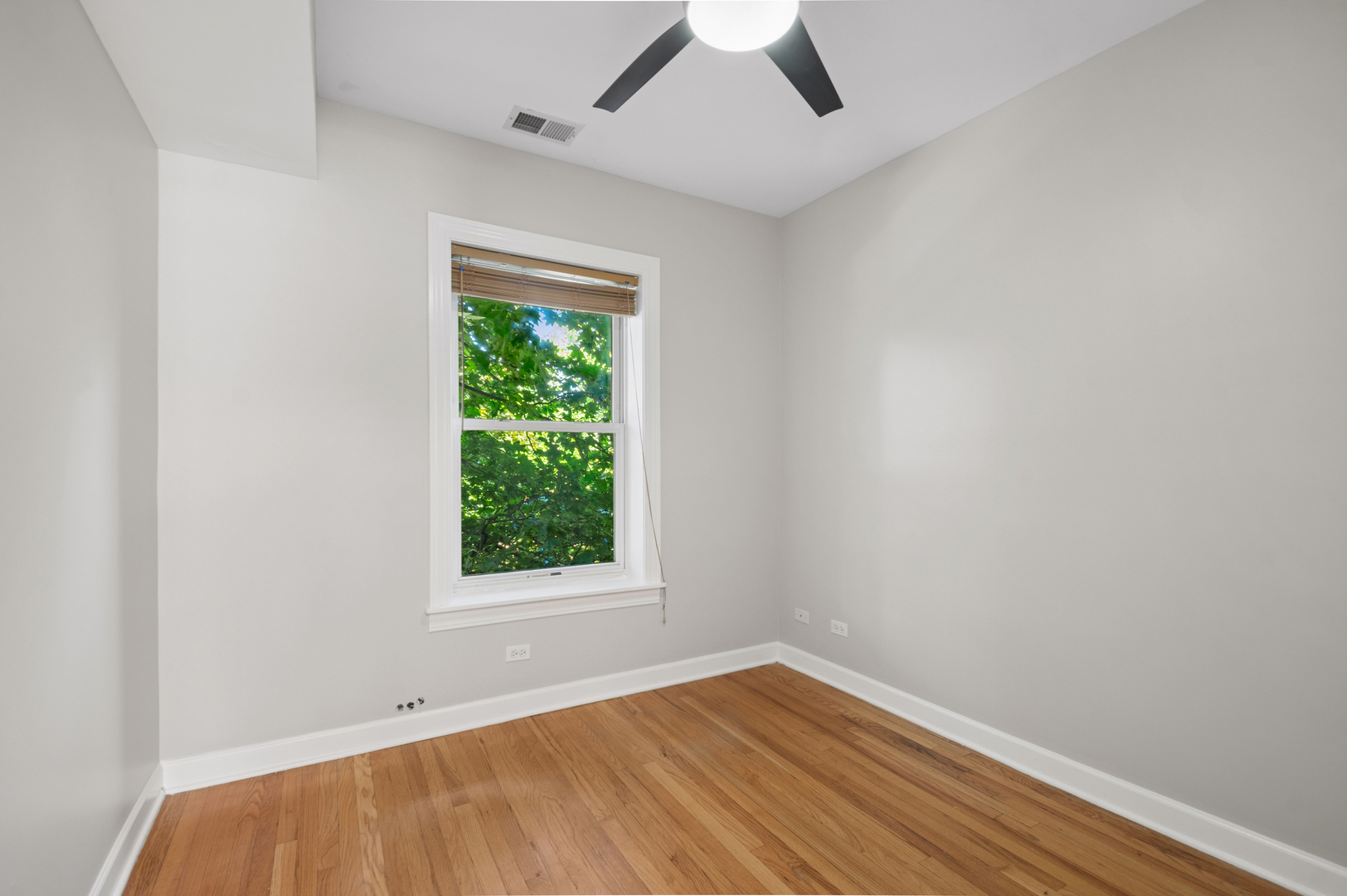 4740 North Hamilton Avenue Chicago IL 60625