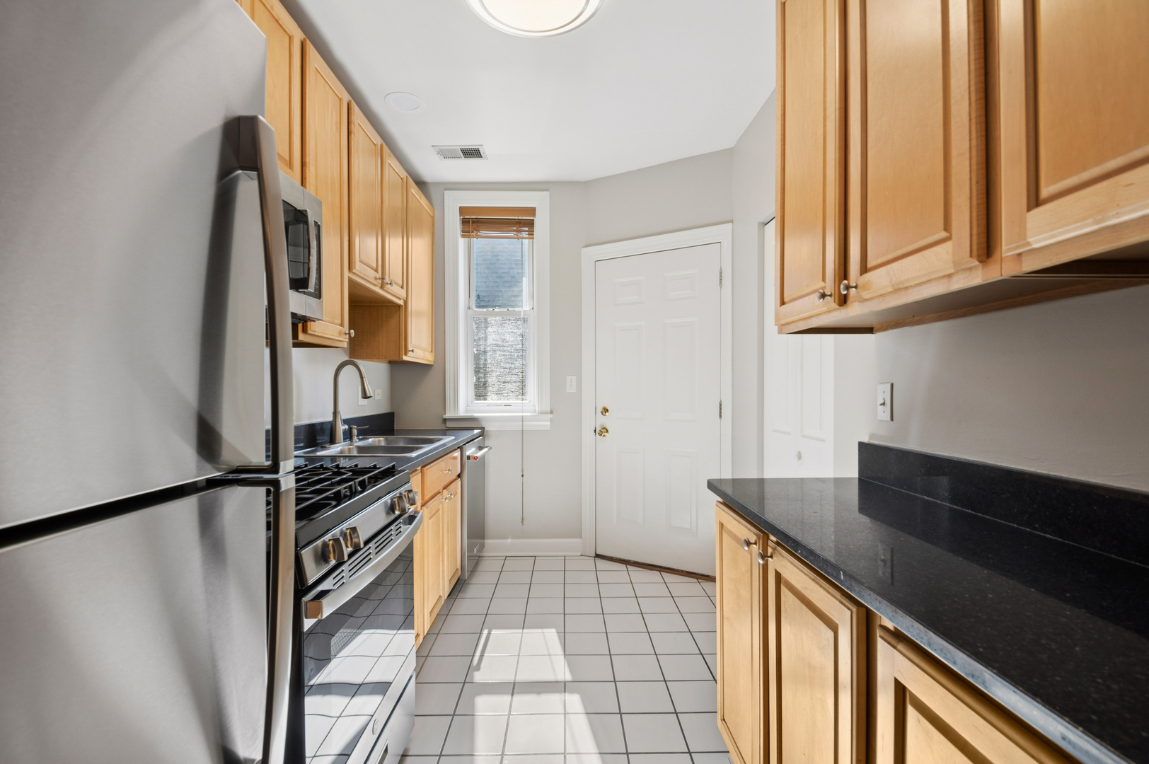4740 North Hamilton Avenue Chicago IL 60625