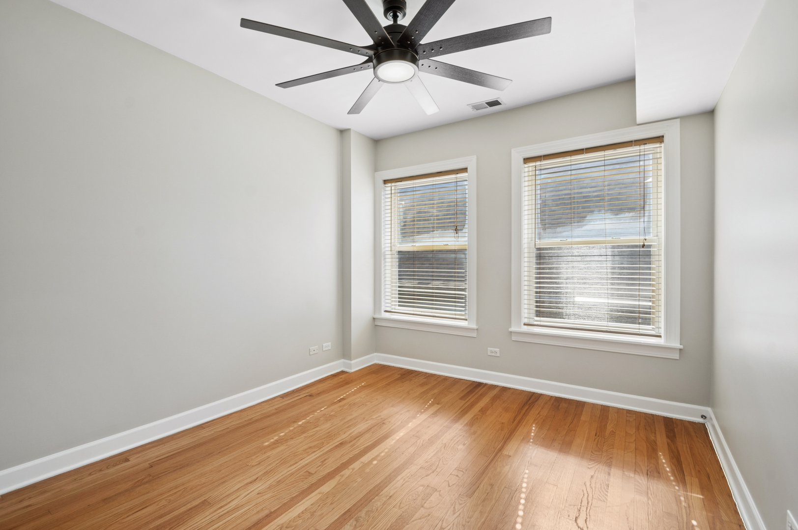 4740 North Hamilton Avenue Chicago IL 60625