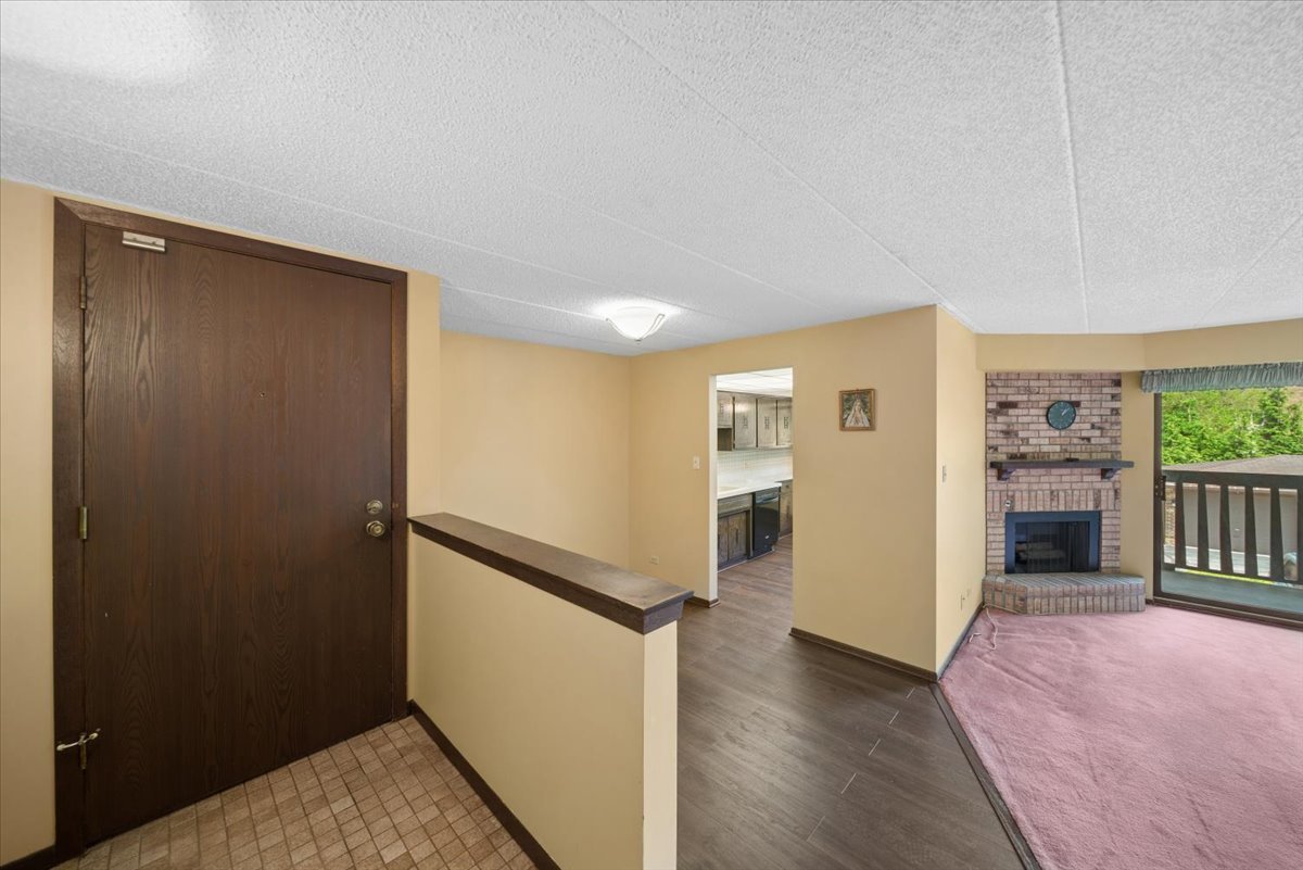 525 Cumnor Road Westmont IL 60559