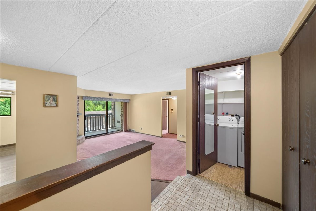 525 Cumnor Road Westmont IL 60559