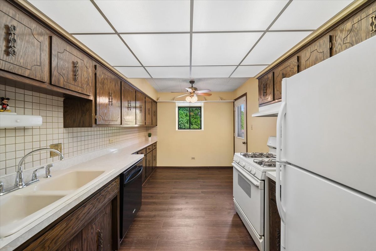 525 Cumnor Road Westmont IL 60559