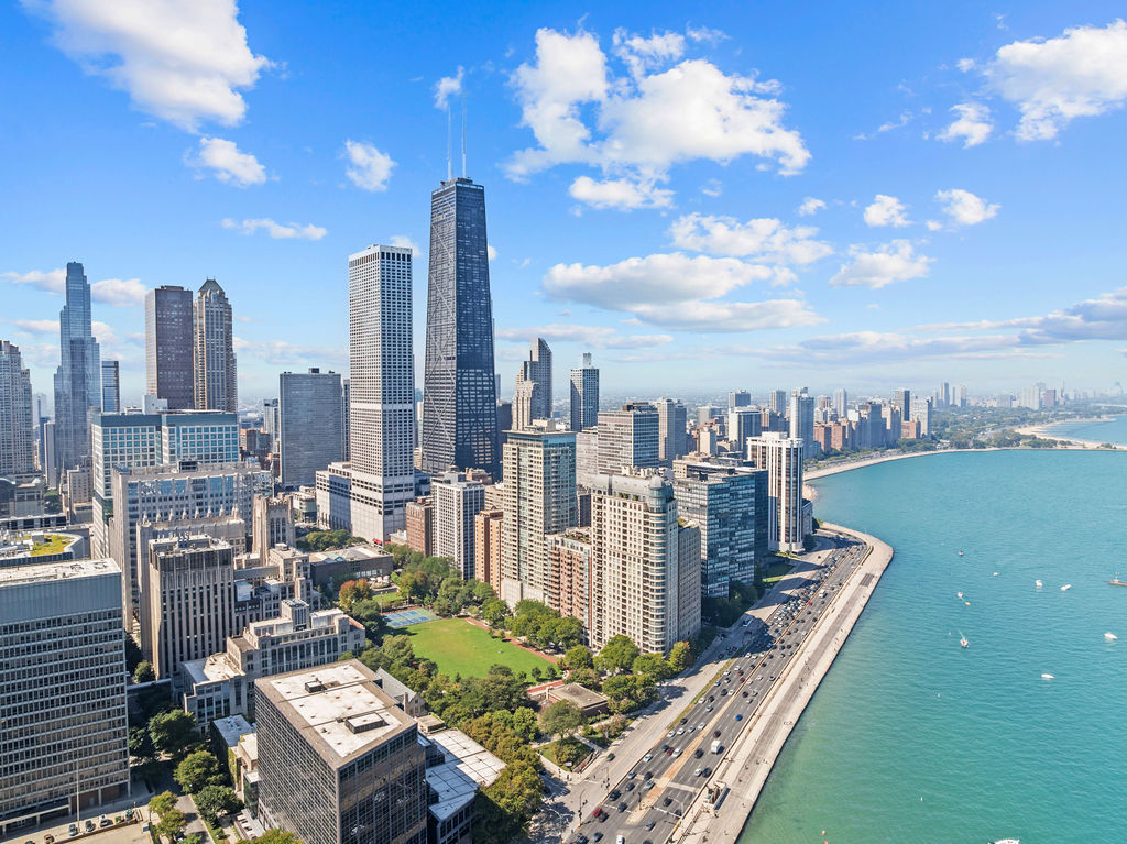 270 East Pearson Street Chicago IL 60611