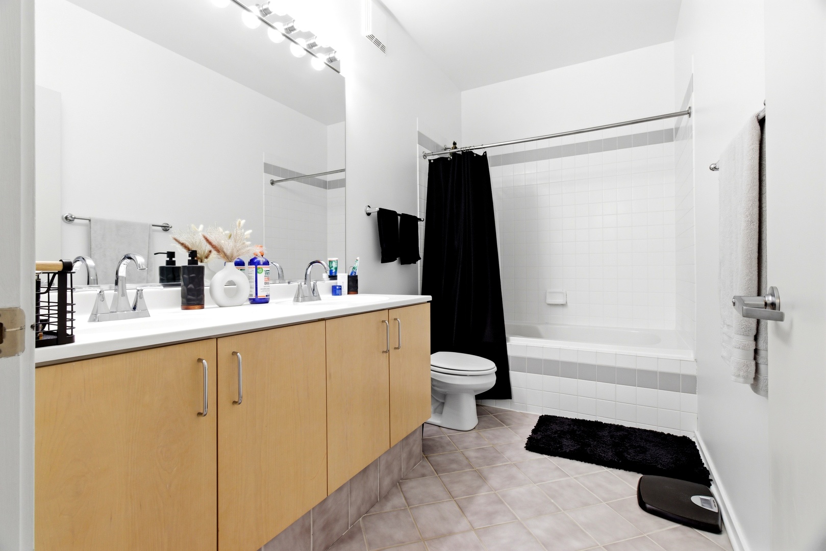 130 South Canal Street Chicago IL 60606