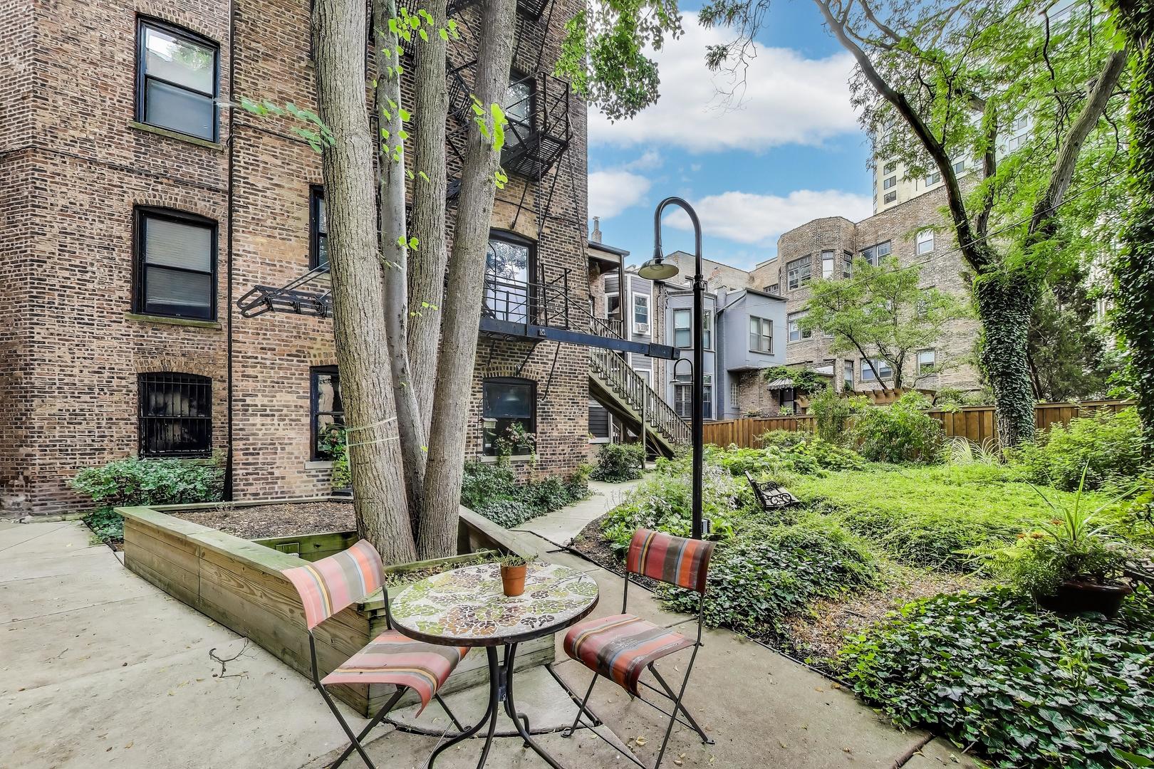 1615 East Hyde Park Boulevard Chicago IL 60615