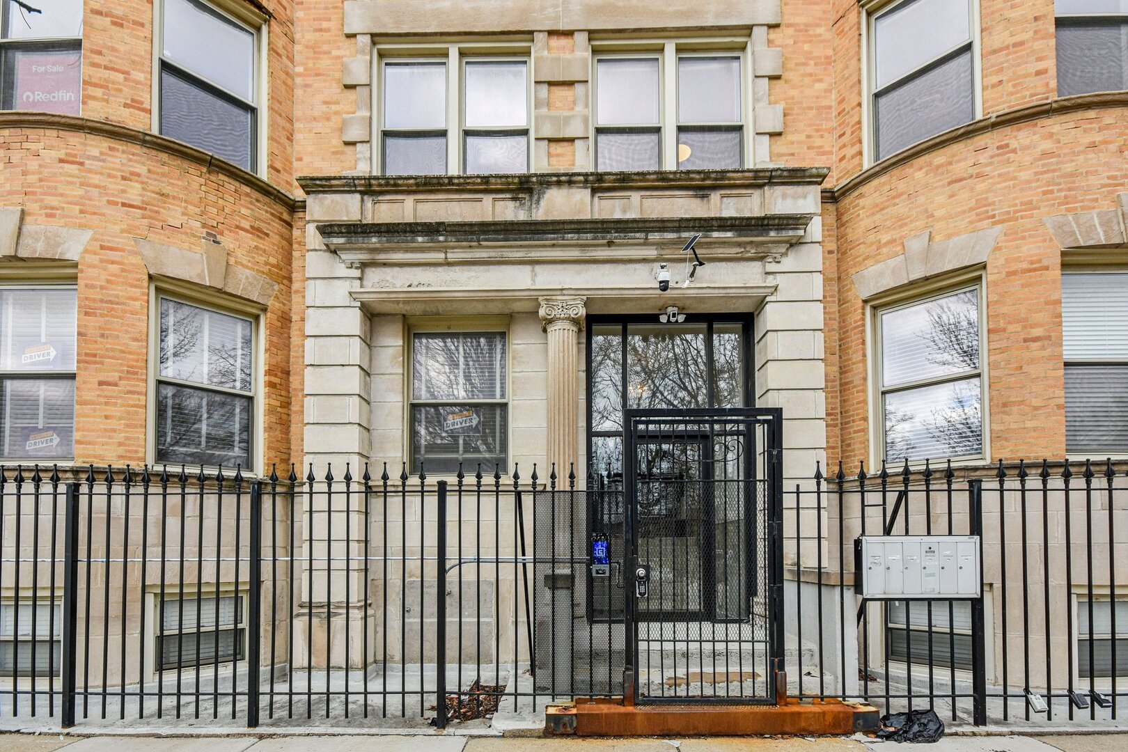 4644 South Prairie Avenue Chicago IL 60653