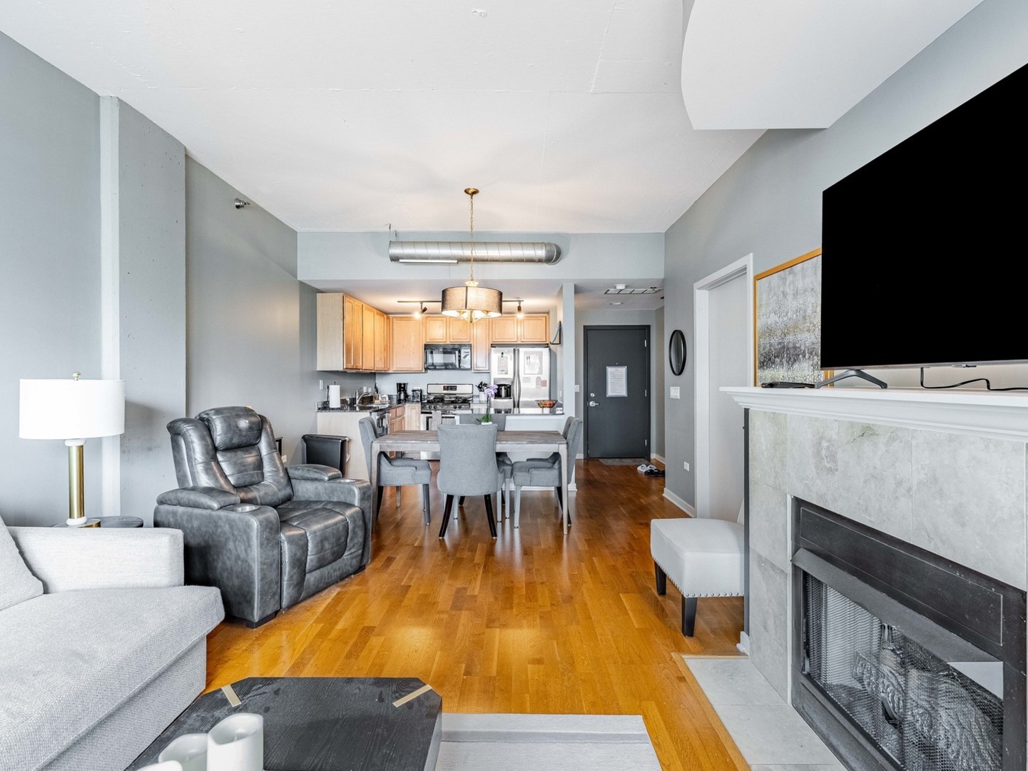909 West Washington Boulevard Chicago IL 60607