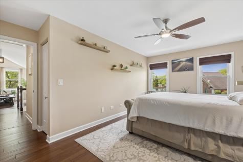 2026 North Charter Point Drive Arlington Heights IL 60004