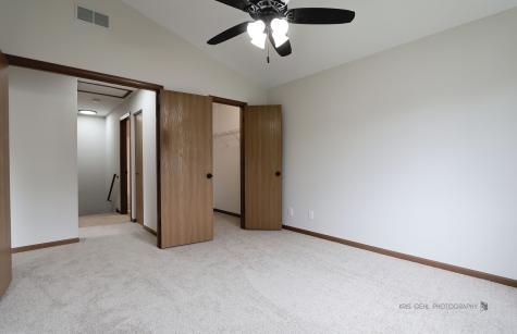 661 Silver Creek Road Woodstock IL 60098
