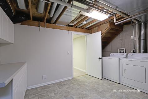 661 Silver Creek Road Woodstock IL 60098