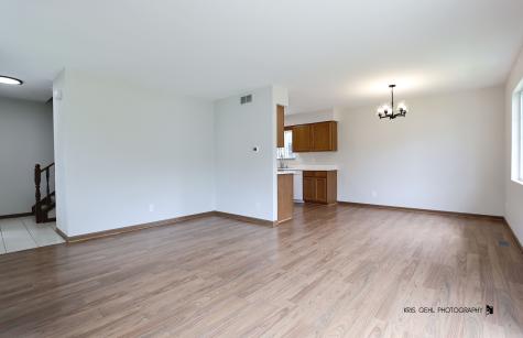 661 Silver Creek Road Woodstock IL 60098
