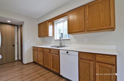 661 Silver Creek Road Woodstock IL 60098