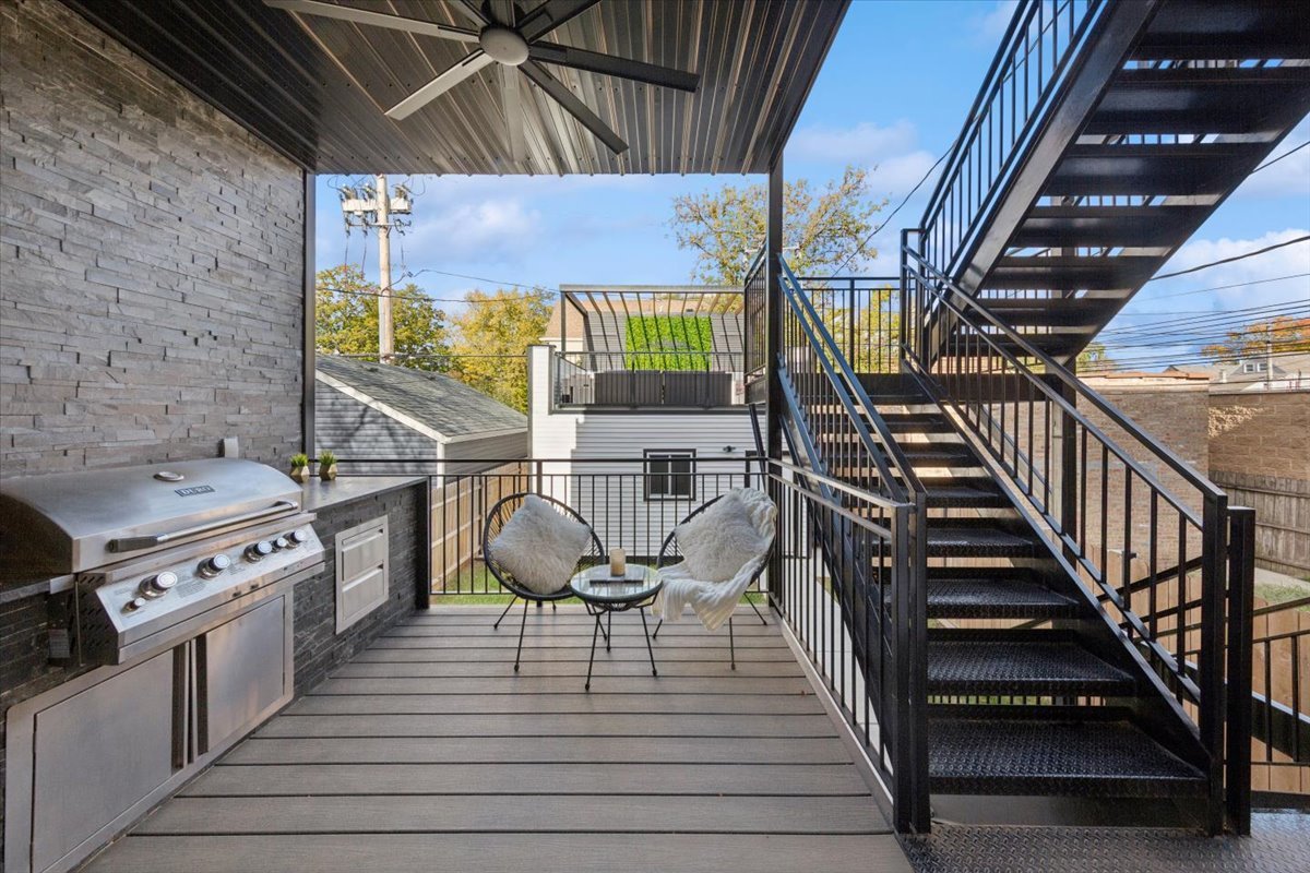 3576 West Wabansia Avenue Chicago IL 60647
