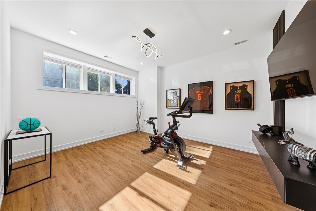 3576 West Wabansia Avenue Chicago IL 60647
