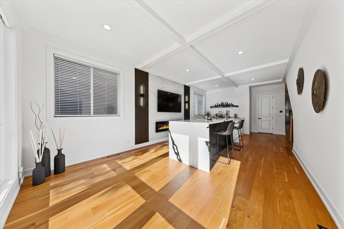 3576 West Wabansia Avenue Chicago IL 60647