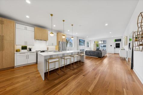 3576 West Wabansia Avenue Chicago IL 60647