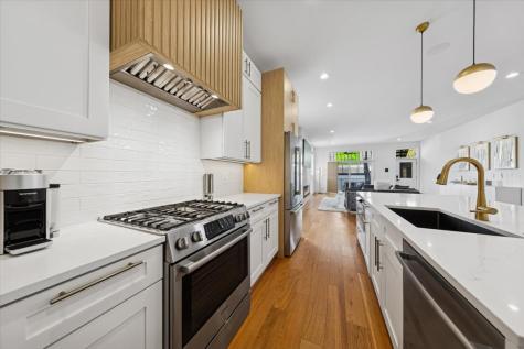 3576 West Wabansia Avenue Chicago IL 60647