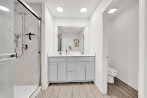 2867 Kessler Drive Mundelein IL 60060
