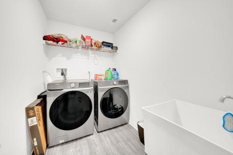2867 Kessler Drive Mundelein IL 60060