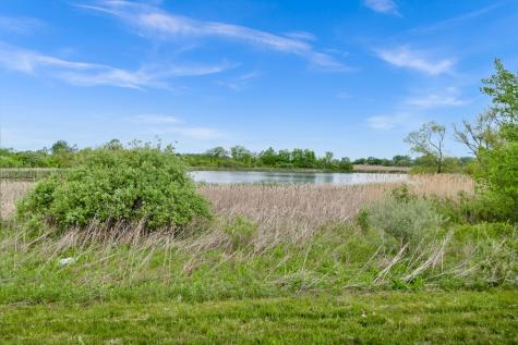 2867 Kessler Drive Mundelein IL 60060